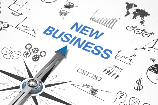 Startup business planning and local SEO strategy with direction arrows